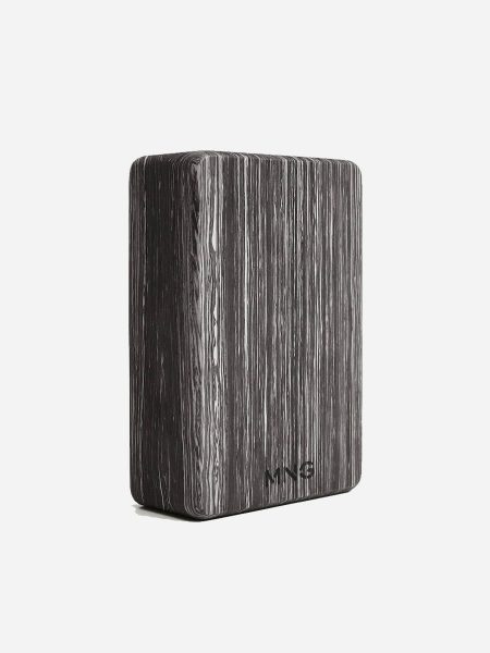 product_activewear_yoga_block_01